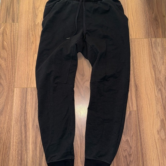 Lululemon Men's Jogger Pants - Picture 1 of 5